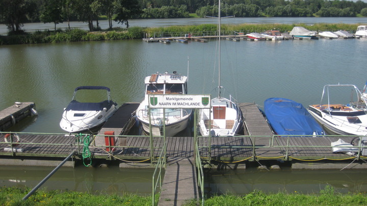 Schiffsanlegestelle Au an der Donau